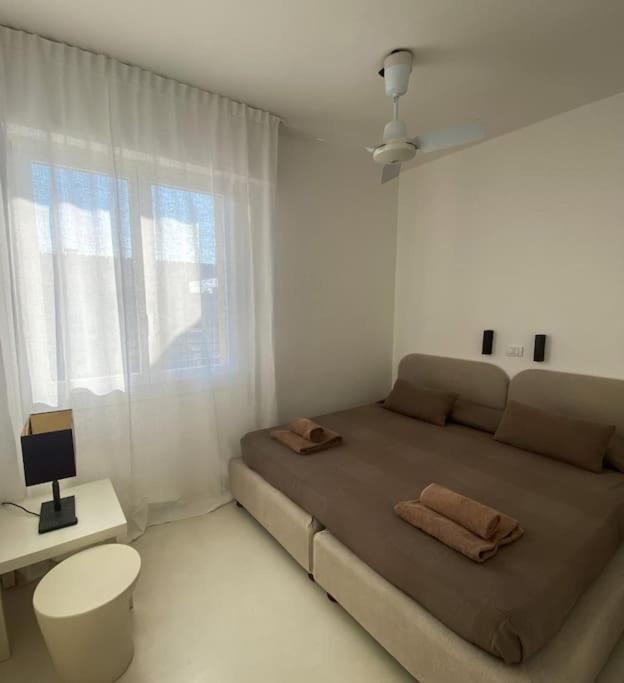 Апартаменты Piazza Nember Attico Con Vista Mare Лидо-ди-Езоло Экстерьер фото